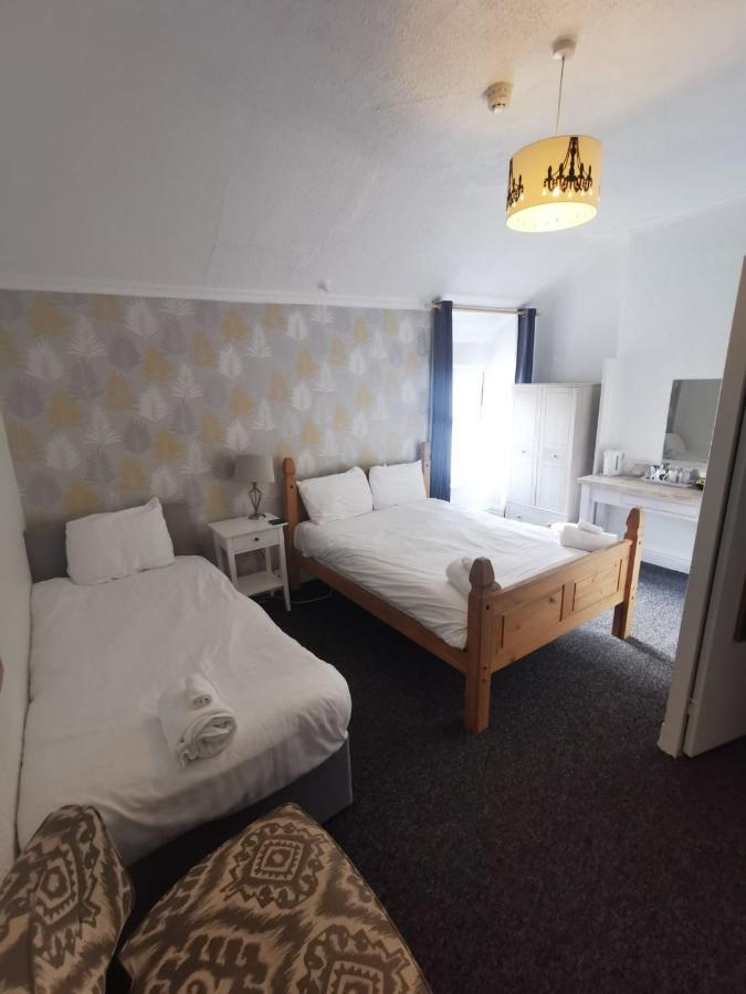 The Alexander - By Tifa Stays Swansea Exteriör bild